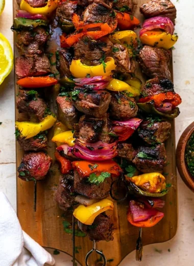 Delicious Steak Kabobs Recipe (Perfect for Grilling!)