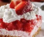 Grandma’s No-Bake Strawberry Delight Recipe