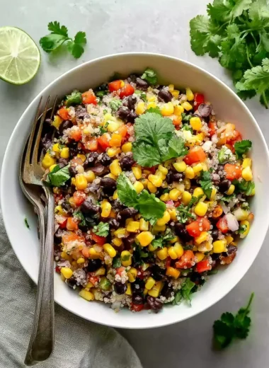 Sweet Corn and Black Bean Quinoa Salad Recipe